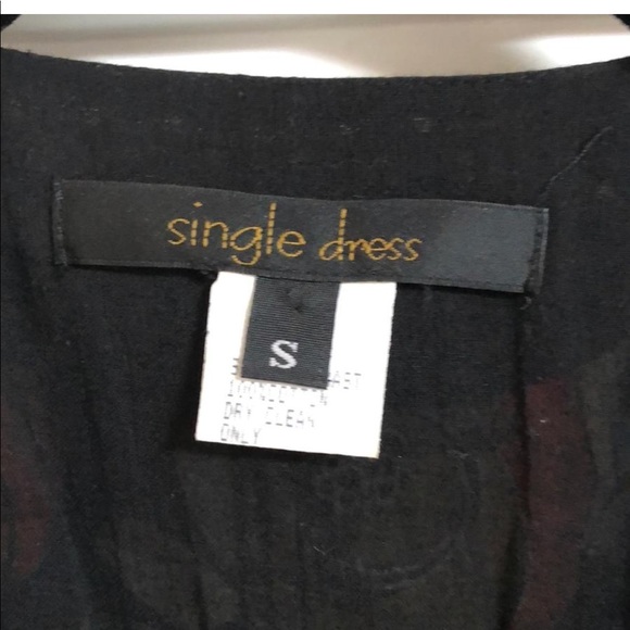 Dress - Picture 4 of 8